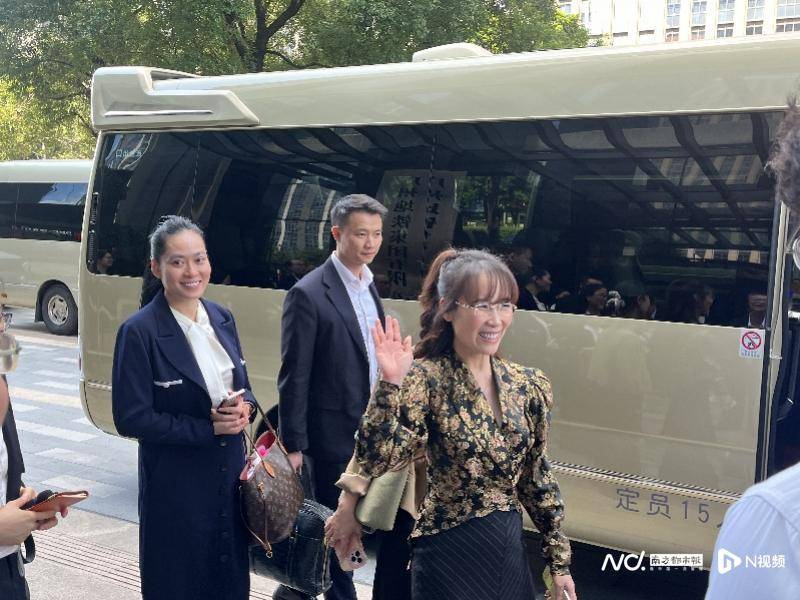 對話越南女企業(yè)家阮氏芳草：廣州地鐵系統(tǒng)先進(jìn)，期待廣交會:宏鑫機(jī)械設(shè)備有限公司
