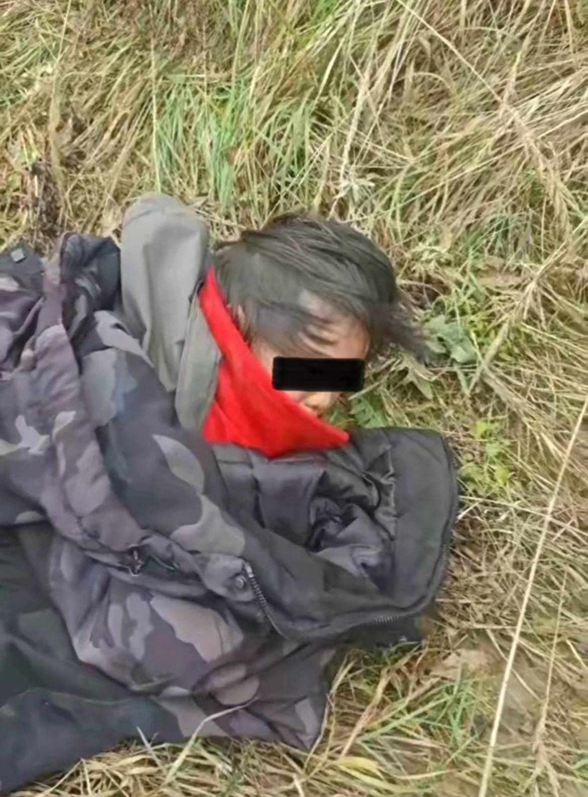 終于放心了！遼寧4歲女童走失2天后被找到<strong></p>
<p>宏鑫機(jī)械設(shè)備有限公司
</strong>，救援隊(duì)：十公里外山溝找到，狀態(tài)還好:宏鑫機(jī)械設(shè)備有限公司
