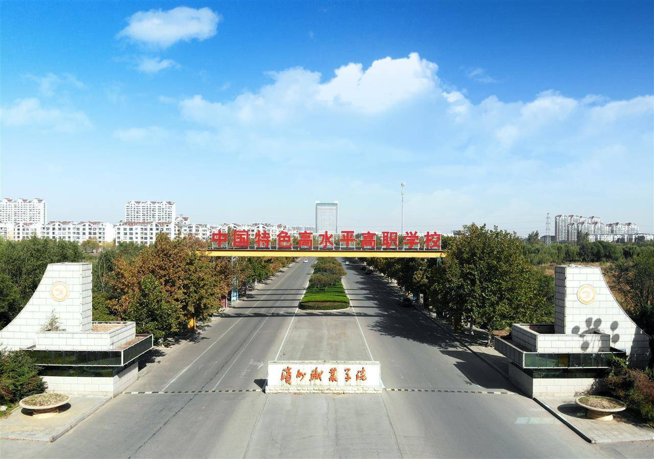 濱州一高校400余人次因嘔吐腹瀉就診<strong></p>
<p>宏鑫機械設備有限公司
</strong>，有病例糞便被檢出諾如病毒，學生：班上一半的人腹瀉，上廁所得排隊:宏鑫機械設備有限公司
