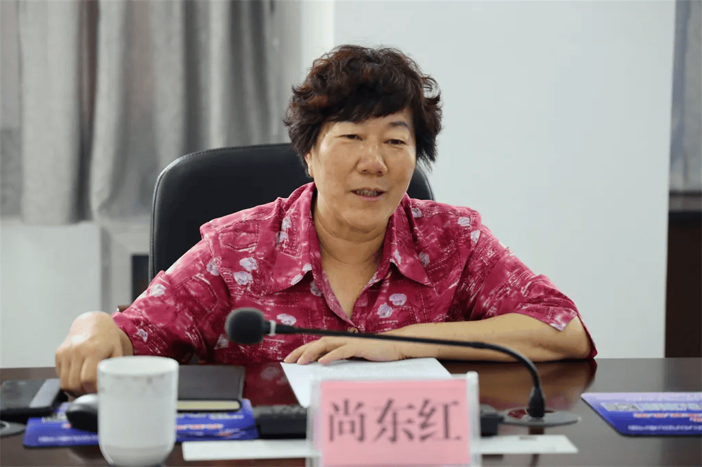 尚東紅，嚴(yán)重違反黨的政治紀(jì)律、中央八項規(guī)定精神、組織紀(jì)律、廉潔紀(jì)律、工作紀(jì)律、生活紀(jì)律:宏鑫機(jī)械設(shè)備有限公司
