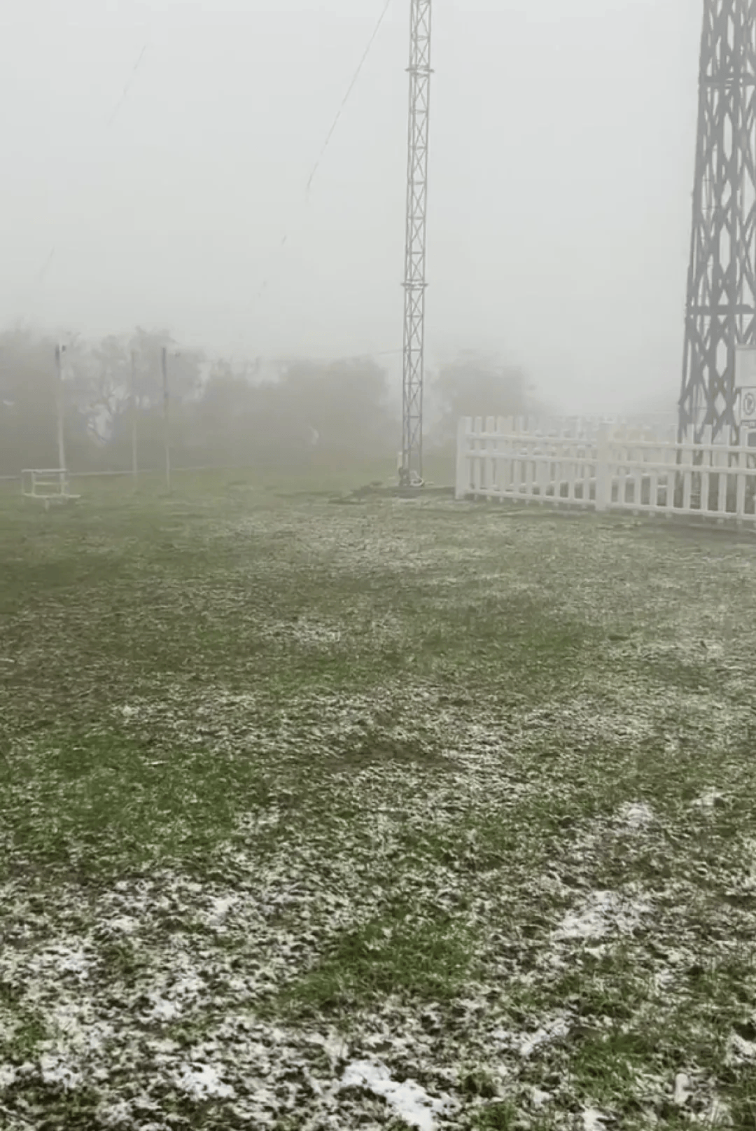 “一夜入冬”還下雪了<strong></p>
<p>宏鑫機(jī)械設(shè)備有限公司
</strong>，鄭州會(huì)提前供暖嗎？熱力公司回應(yīng)→:宏鑫機(jī)械設(shè)備有限公司
