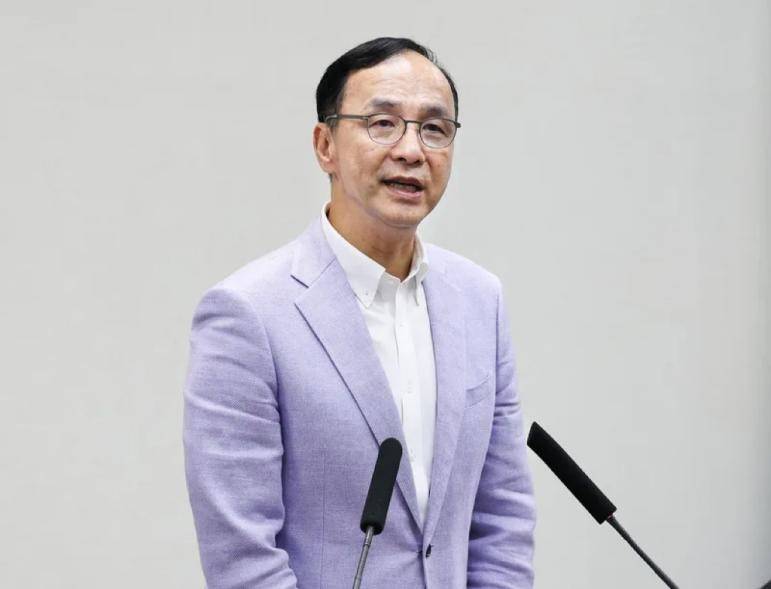臺(tái)媒：交棒鄭麗文，朱立倫月底率211名黨務(wù)主管、干部辭職:宏鑫機(jī)械設(shè)備有限公司
