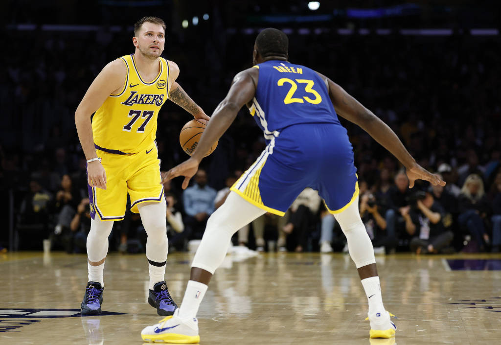 NBA各隊(duì)為何要對(duì)勇士心存忌憚<strong></p>
<p>宏鑫機(jī)械設(shè)備有限公司
</strong>？首秀開門紅就是答案:宏鑫機(jī)械設(shè)備有限公司
