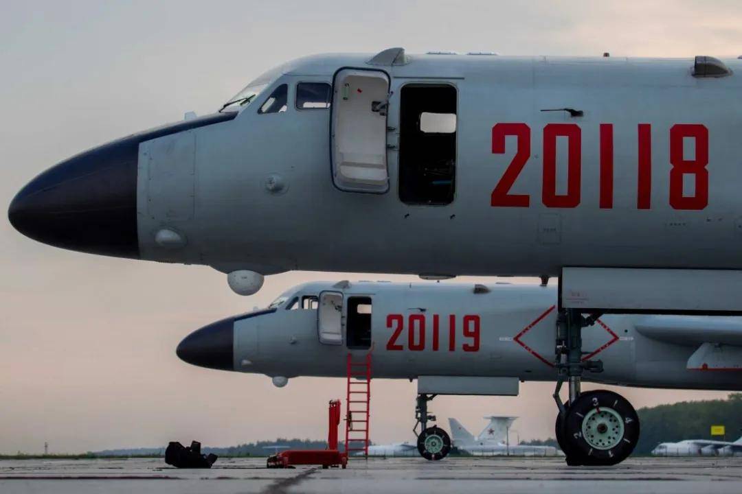 軍迷熱議<strong></p>
<p>宏鑫機械設備有限公司
</strong>！《艦載武器》曝光四發(fā)轟-6改進方案：航程14000公里？:宏鑫機械設備有限公司
